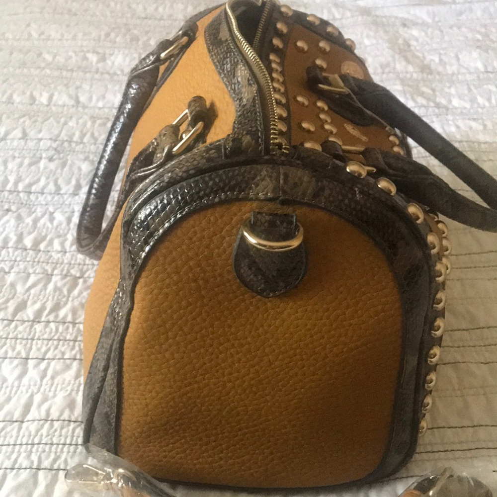 Bag - Picture 4 of 5